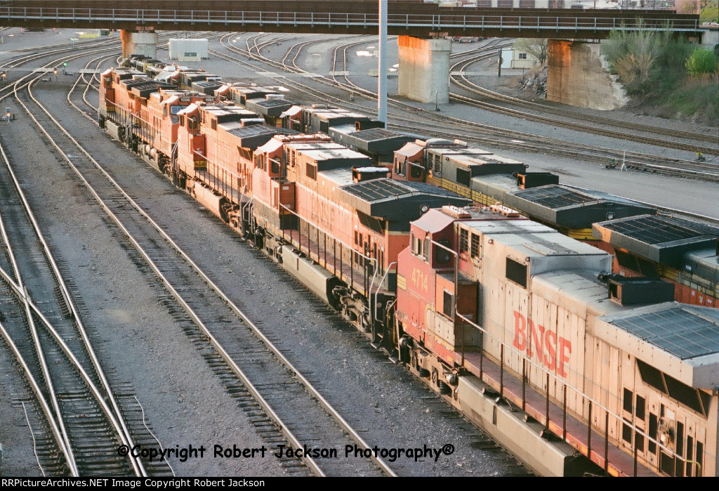 Stored BNSF locos!!!!